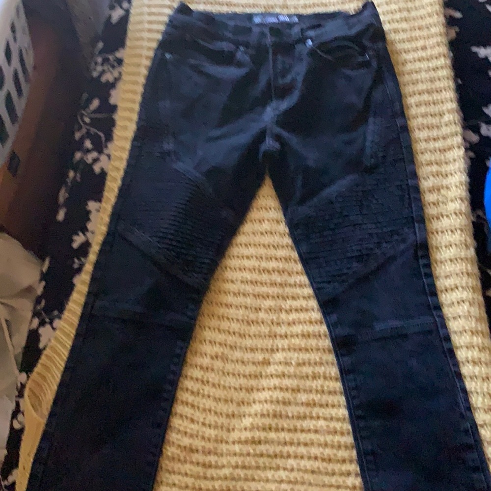 Skinny jeans for men